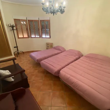 Dolores, Un Chalet Con Piscina Y Barbacoa En La Huerta Del Segura. * Catral