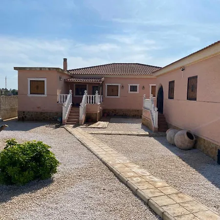 Dolores, Un Chalet Con Piscina Y Barbacoa En La Huerta Del Segura. * Catral