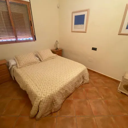 Dolores, Un Chalet Con Piscina Y Barbacoa En La Huerta Del Segura. * Catral