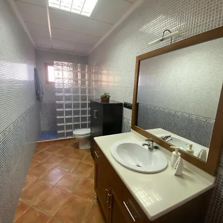 Chalet Dolores, Un Chalet Con Piscina Y Barbacoa En La Huerta Del Segura.