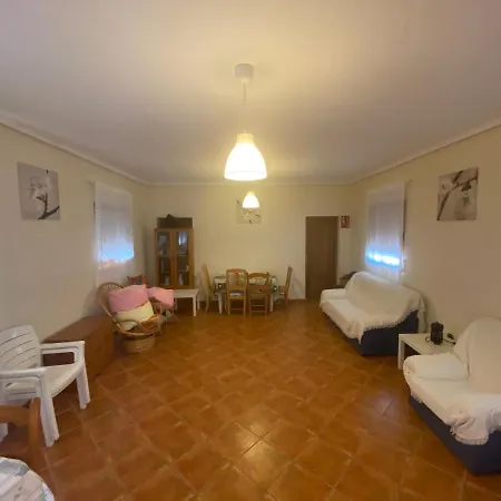 Chalet Dolores, Un Chalet Con Piscina Y Barbacoa En La Huerta Del Segura. Catral